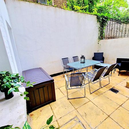 Spacious & Cosy 2 Bedroom Home Plus 2 Sofa-Beds With Private Entrance And Back Patio, 3 Min Walk To Earl'S Court Station Лондон Экстерьер фото